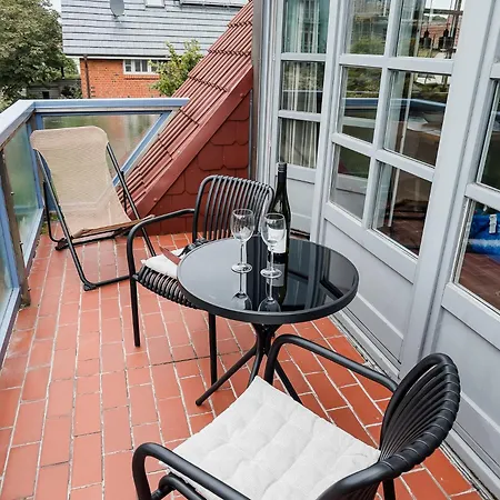 Haus Fuenen Am Suedstrand 3 Wyk auf Föhr